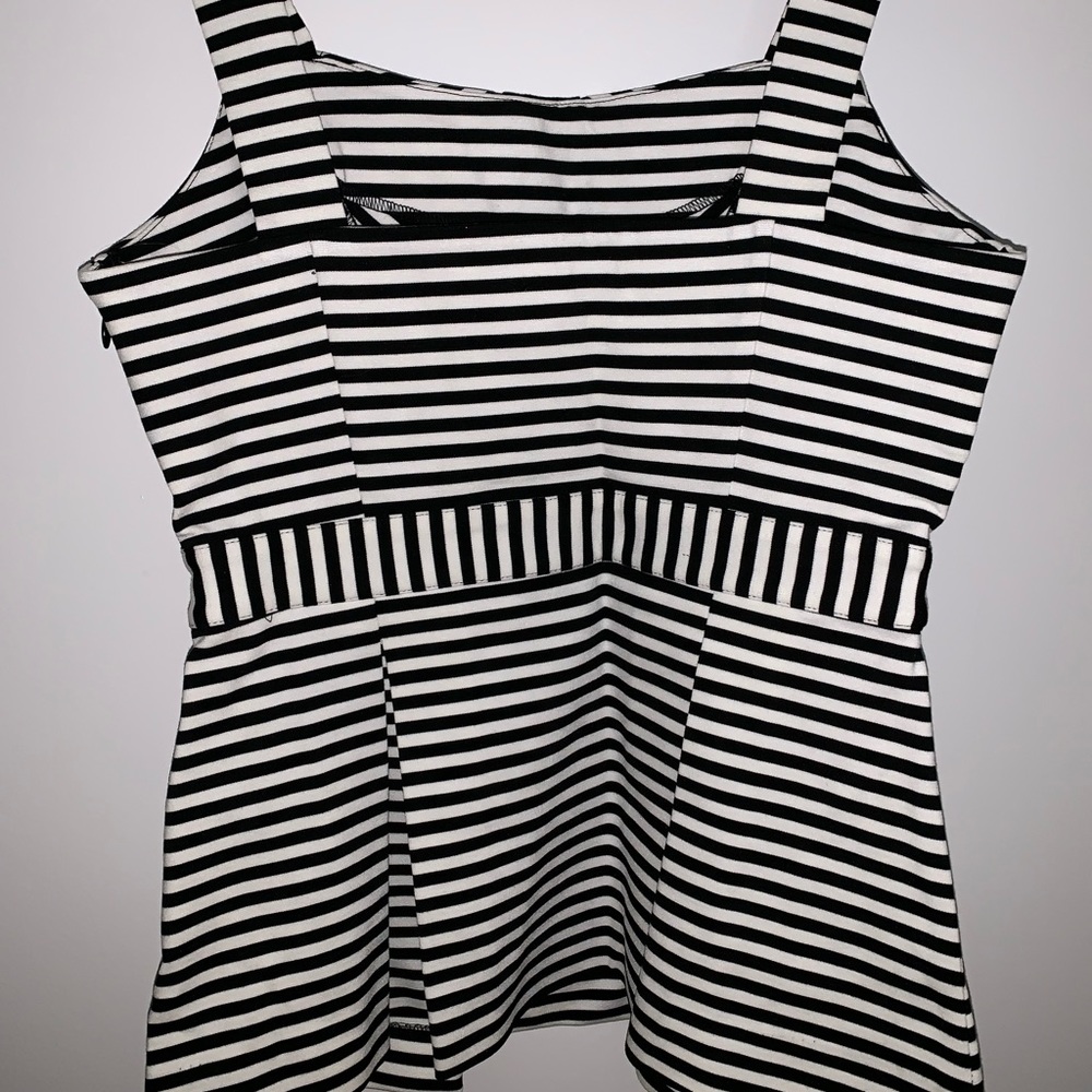 Striped peplum tank top - Picture 2 of 5